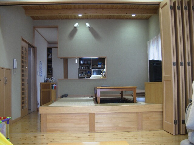 太田市新築の家畳コーナー
